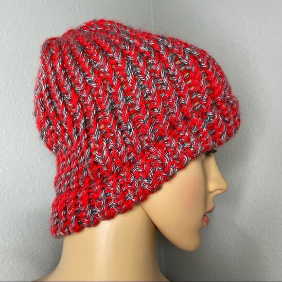 Red and Gray Hand Knitted Handmade Skull Cap Beanie Hat - Picture 3 of 6